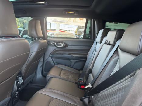 JEEP Commander 2.0 16V 4P TD380 OVERLAND 4X4 TURBO DIESEL AUTOM�TICO AT9, Foto 19