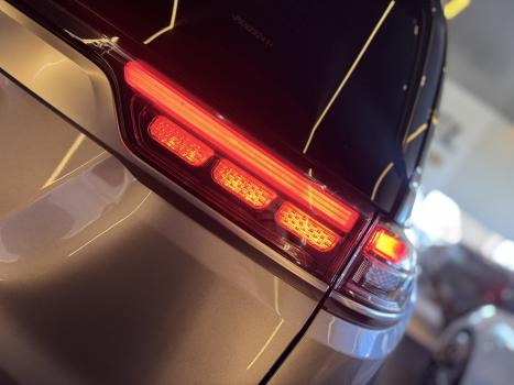 JEEP Commander 2.0 16V 4P TD380 OVERLAND 4X4 TURBO DIESEL AUTOM�TICO AT9, Foto 8