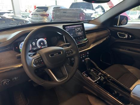 JEEP Commander 2.0 16V 4P TD380 OVERLAND 4X4 TURBO DIESEL AUTOM�TICO AT9, Foto 13