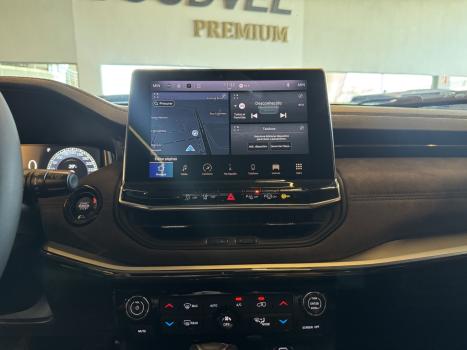 JEEP Commander 2.0 16V 4P TD380 OVERLAND 4X4 TURBO DIESEL AUTOM�TICO AT9, Foto 16