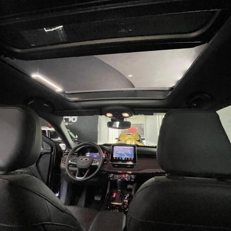 JEEP Commander 2.0 16V 4P TD380 OVERLAND 4X4 TURBO DIESEL AUTOM�TICO AT9, Foto 19