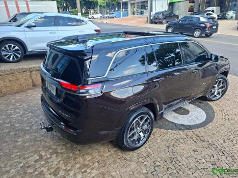 JEEP Commander 2.0 16V 4P TD380 OVERLAND 4X4 TURBO DIESEL AUTOM�TICO AT9, Foto 8