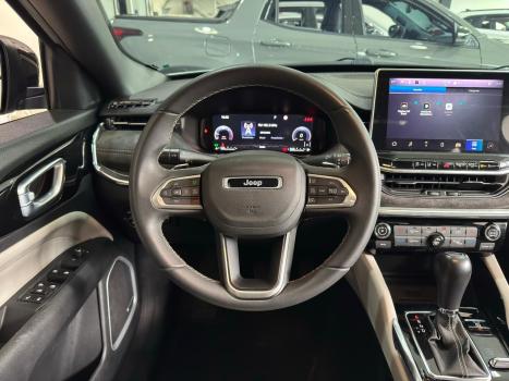 JEEP Commander 2.0 16V 4P TD380 OVERLAND 4X4 TURBO DIESEL AUTOM�TICO AT9, Foto 5