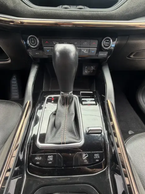 JEEP Commander 2.0 16V 4P TD380 LIMITED TURBO DIESEL AUTOM�TICO AT9, Foto 21