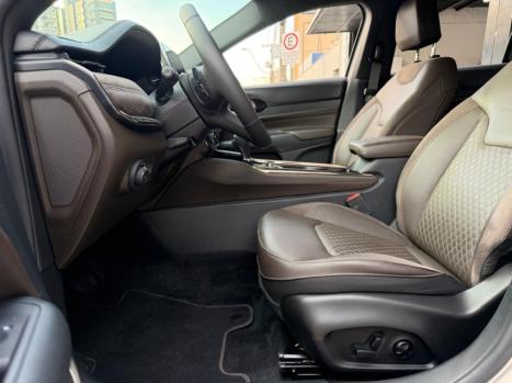 JEEP Commander 2.0 16V 4P TD380 OVERLAND 4X4 TURBO DIESEL AUTOM�TICO AT9, Foto 14