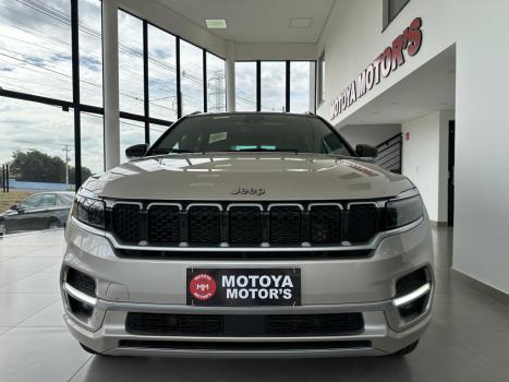 JEEP Commander 2.0 16V 4P TD380 OVERLAND 4X4 TURBO DIESEL AUTOM�TICO AT9, Foto 4