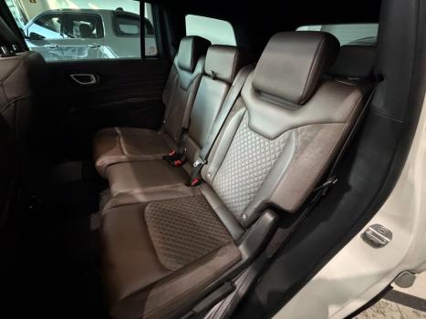 JEEP Commander 2.0 16V 4P TD380 OVERLAND 4X4 TURBO DIESEL AUTOM�TICO AT9, Foto 14
