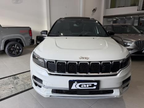 JEEP Commander 2.0 16V 4P TD380 OVERLAND 4X4 TURBO DIESEL AUTOMÁTICO AT9, Foto 2