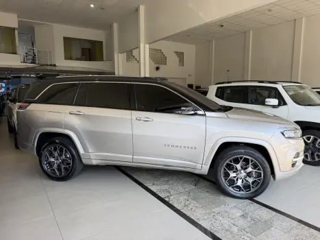 JEEP Commander 2.0 16V 4P TD380 OVERLAND 4X4 TURBO DIESEL AUTOMÁTICO AT9, Foto 3