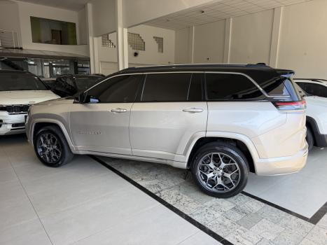 JEEP Commander 2.0 16V 4P TD380 OVERLAND 4X4 TURBO DIESEL AUTOMÁTICO AT9, Foto 6