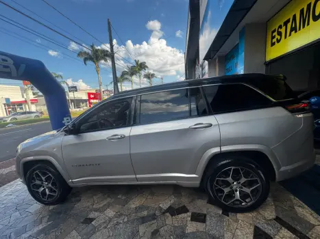 JEEP Commander 2.0 16V 4P TD380 LIMITED TURBO DIESEL AUTOMÁTICO AT9, Foto 1