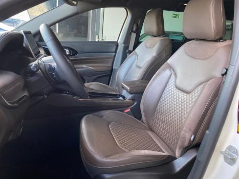 JEEP Commander , Foto 17