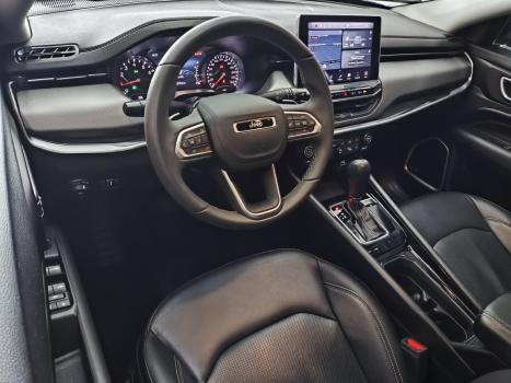 JEEP Compass 1.3 16V 4P FLEX LONGITUDE T270 TURBO AUTOMÁTICO, Foto 5 JEEP Compass 1.3 16V 4P FLEX LONGITUDE T270 TURBO AUTOMÁTICO, Foto 5