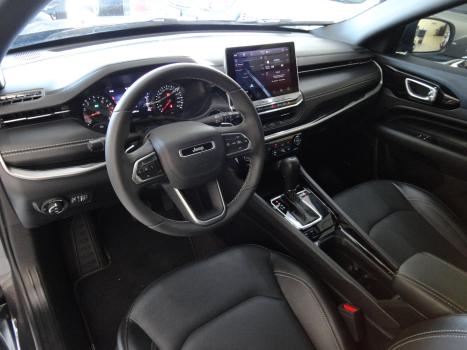 JEEP Compass 1.3 16V 4P FLEX LONGITUDE 80 ANOS T270 TURBO AUTOMTICO, Foto 18