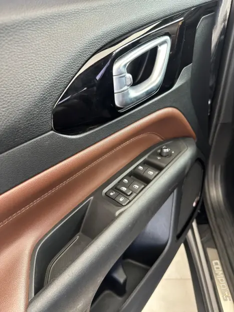 JEEP Compass 1.3 16V 4P FLEX LIMITED T270 TURBO AUTOM�TICO, Foto 9