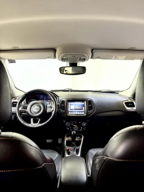 JEEP Compass 2.0 16V 4P LONGITUDE FLEX AUTOMÁTICO, Foto 4 JEEP Compass 2.0 16V 4P LONGITUDE FLEX AUTOMÁTICO, Foto 4