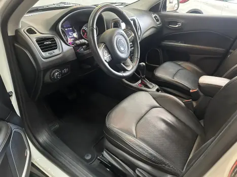 JEEP Compass 2.0 16V 4P LONGITUDE FLEX AUTOMÁTICO, Foto 10 JEEP Compass 2.0 16V 4P LONGITUDE FLEX AUTOMÁTICO, Foto 10