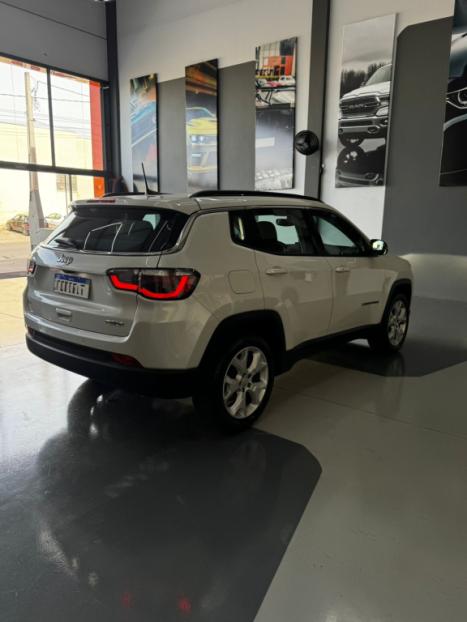 JEEP Compass 2.0 16V 4P LONGITUDE FLEX AUTOMÁTICO, Foto 6 JEEP Compass 2.0 16V 4P LONGITUDE FLEX AUTOMÁTICO, Foto 6