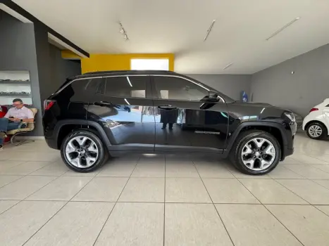 JEEP Compass 2.0 16V 4P LONGITUDE FLEX AUTOMÁTICO, Foto 4 JEEP Compass 2.0 16V 4P LONGITUDE FLEX AUTOMÁTICO, Foto 4