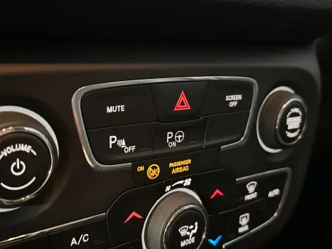 JEEP Compass 2.0 16V 4P LONGITUDE TURBO DIESEL 4X4 AUTOMTICO, Foto 18