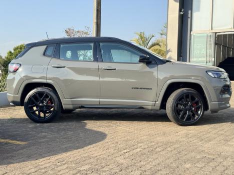 JEEP Compass 2.0 16V 4P HURRICANE 4 TURBO BLACKHAWK AUTOMTICO AT9, Foto 2
