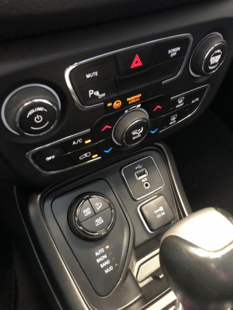 JEEP Compass 2.0 16V 4P LONGITUDE TURBO DIESEL 4X4 AUTOMTICO, Foto 5