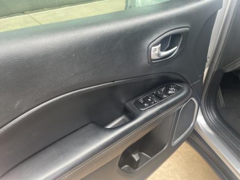 JEEP Compass 2.0 16V 4P LONGITUDE TURBO DIESEL 4X4 AUTOM�TICO, Foto 9