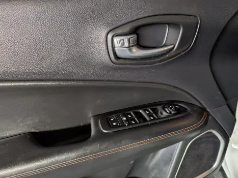 JEEP Compass 2.0 16V 4P LIMITED FLEX AUTOM�TICO, Foto 17