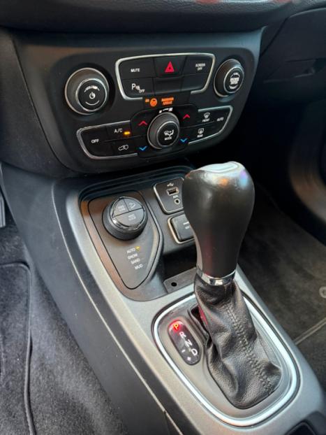 JEEP Compass 2.0 16V 4P 350 LONGITUDE 4X4 TURBO DIESEL AUTOM�TICO, Foto 10