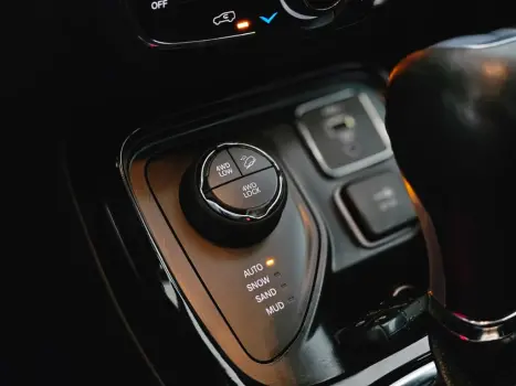 JEEP Compass 2.0 16V 4P LIMITED TURBO DIESEL 4X4 AUTOM�TICO, Foto 11