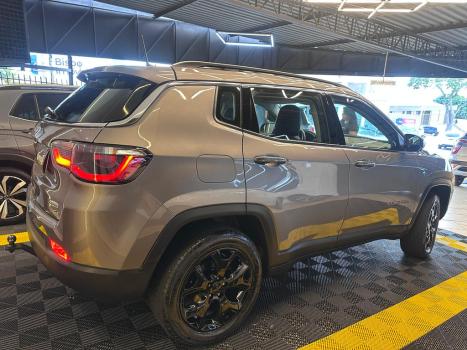 JEEP Compass 2.0 16V 4P LONGITUDE TURBO DIESEL 4X4 AUTOM�TICO, Foto 4