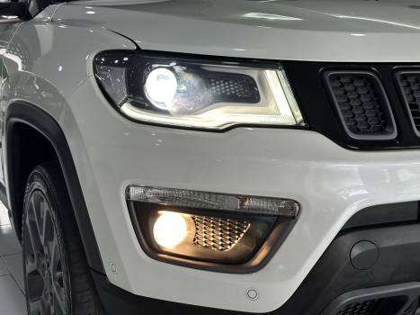 JEEP Compass 2.0 16V 4P S TURBO DIESEL 4X4 AUTOM�TICO, Foto 3