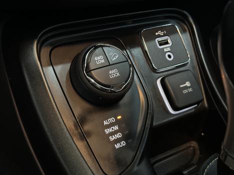 JEEP Compass 2.0 16V 4P S TURBO DIESEL 4X4 AUTOM�TICO, Foto 7