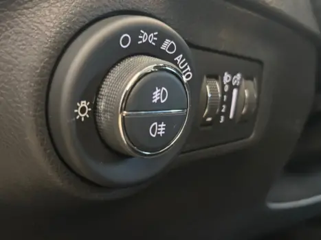 JEEP Compass 2.0 16V 4P LONGITUDE FLEX AUTOM�TICO, Foto 10