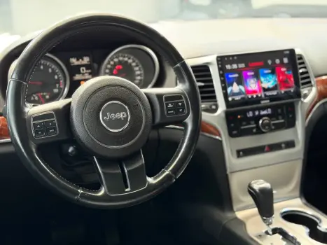 JEEP Grand Cherokee 3.6 V6 24V 4P 4X4 LIMITED AUTOM�TICO, Foto 6