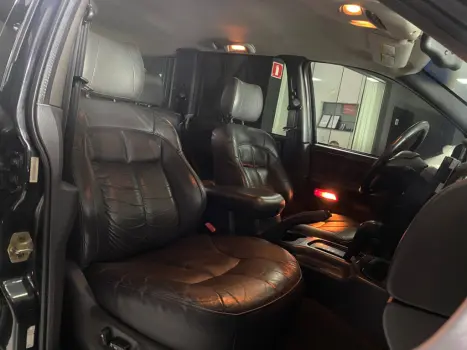 JEEP Grand Cherokee 4.7 V8 16V 4P 4X4 LIMITED AUTOM�TICO, Foto 18