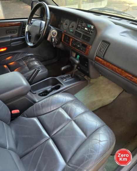 JEEP Grand Cherokee 5.2 V8 16V 4P 4X4 LIMITED AUTOM�TICO, Foto 8