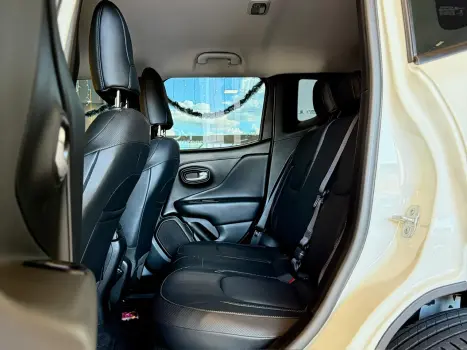 JEEP Renegade 1.3 16V 4P FLEX T270 LONGITUDE TURBO AUTOM�TICO, Foto 19