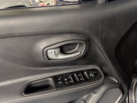 JEEP Renegade 1.3 16V 4P FLEX T270 TURBO AUTOM�TICO, Foto 18