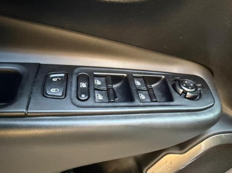 JEEP Renegade 1.3 16V 4P FLEX T270 LONGITUDE TURBO AUTOM�TICO, Foto 12