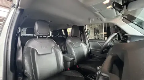JEEP Renegade 1.3 16V 4P FLEX T270 LONGITUDE TURBO AUTOMÁTICO, Foto 9