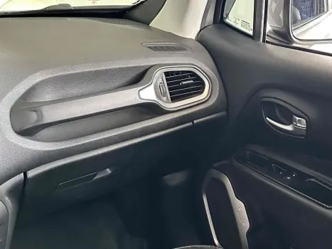 JEEP Renegade 1.8 16V 4P FLEX LONGITUDE AUTOMÁTICO, Foto 15 JEEP Renegade 1.8 16V 4P FLEX LONGITUDE AUTOMÁTICO, Foto 15