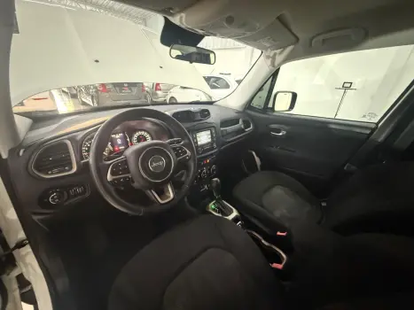 JEEP Renegade 1.8 16V 4P FLEX LONGITUDE AUTOMÁTICO, Foto 17 JEEP Renegade 1.8 16V 4P FLEX LONGITUDE AUTOMÁTICO, Foto 17