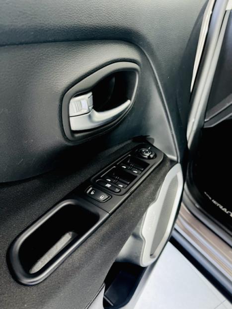 JEEP Renegade 1.8 16V 4P FLEX AUTOMÁTICO, Foto 15 JEEP Renegade 1.8 16V 4P FLEX AUTOMÁTICO, Foto 15