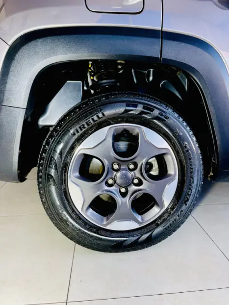 JEEP Renegade 1.8 16V 4P FLEX AUTOMÁTICO, Foto 19 JEEP Renegade 1.8 16V 4P FLEX AUTOMÁTICO, Foto 19