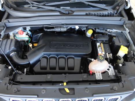 JEEP Renegade 1.8 16V 4P FLEX LONGITUDE AUTOMÁTICO, Foto 19 JEEP Renegade 1.8 16V 4P FLEX LONGITUDE AUTOMÁTICO, Foto 19