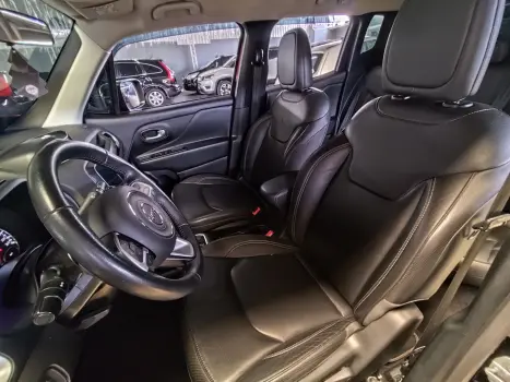 JEEP Renegade 1.8 16V 4P FLEX LONGITUDE AUTOM�TICO, Foto 9