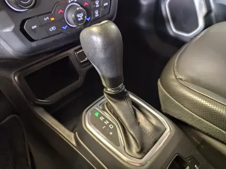 JEEP Renegade 1.8 16V 4P FLEX LONGITUDE AUTOM�TICO, Foto 16