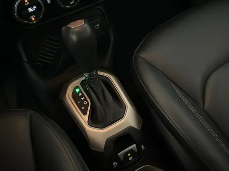 JEEP Renegade 1.8 16V 4P FLEX LONGITUDE AUTOM�TICO, Foto 11