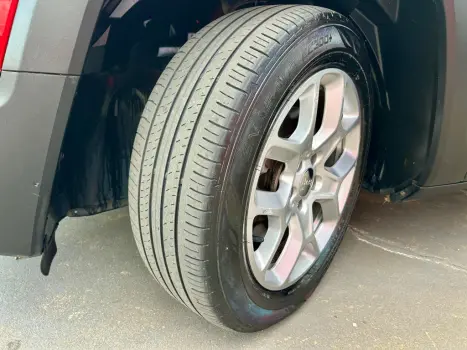 JEEP Renegade 1.8 16V 4P FLEX LONGITUDE AUTOM�TICO, Foto 7